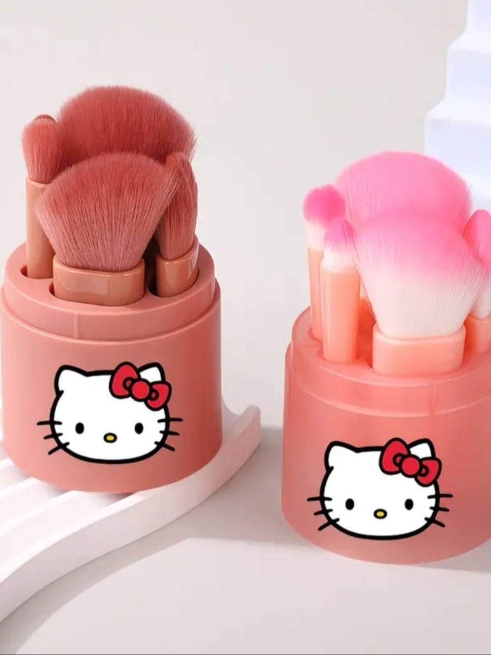 Hello Kitty Pink Makeup Brush Set - Picture 8 of 10
